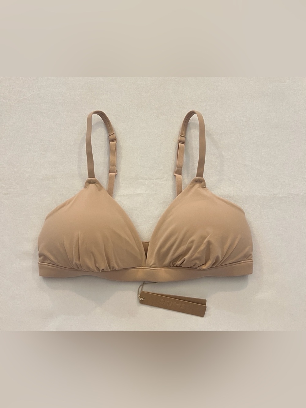 SKIMS FITS EVERYBODY MASTECTOMY TRIANGLE BRALETTE